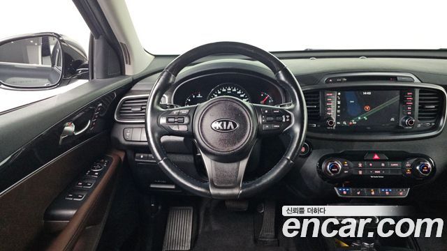 Kia Sorento 2015 — photo 19