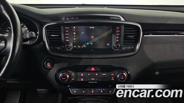 Kia Sorento 2015 — photo 20