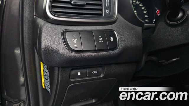 Kia Sorento 2015 — photo 22