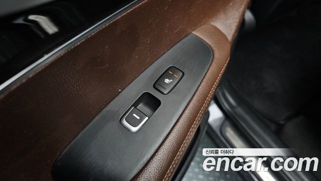 Kia Sorento 2015 — photo 25