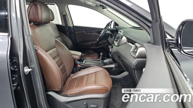 Kia Sorento 2015 — photo 16