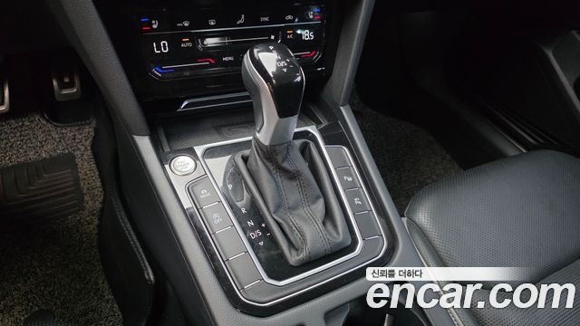 Volkswagen Arteon 2022 — photo 12
