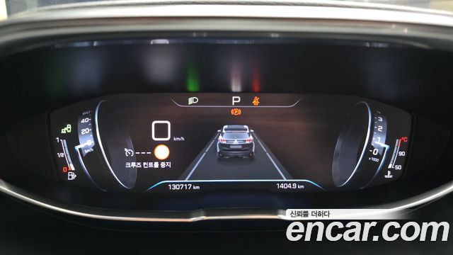 Peugeot 3008 2019 — photo 11
