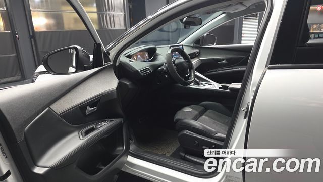 Peugeot 3008 2019 — photo 13