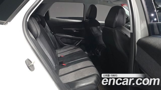 Peugeot 3008 2019 — photo 18