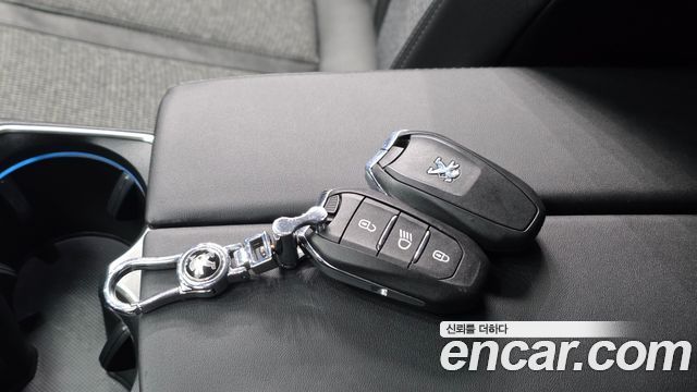 Peugeot 3008 2019 — photo 25