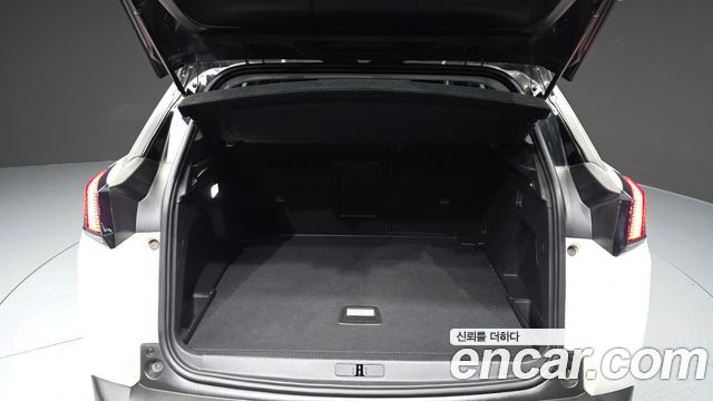 Peugeot 3008 2019 — photo 26