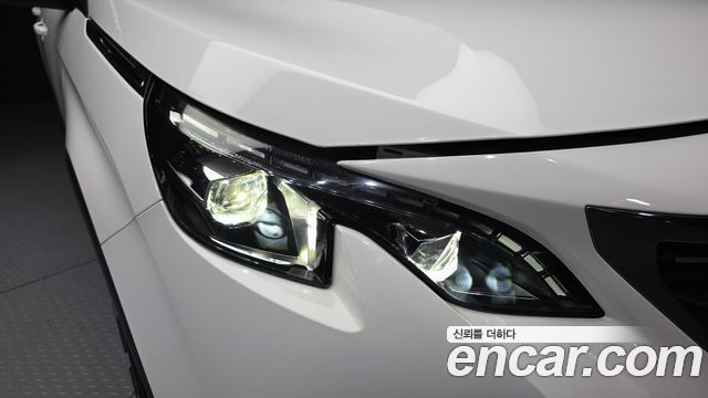 Peugeot 3008 2019 — photo 8