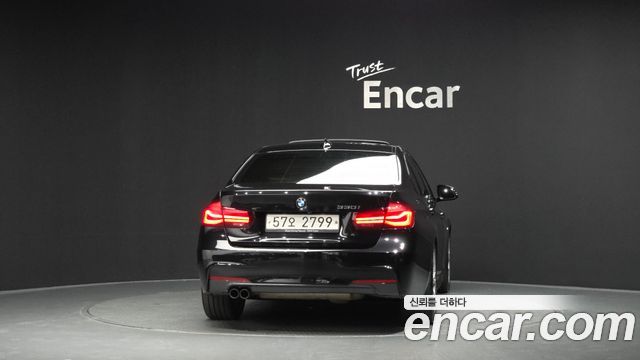 BMW 3-Series 2018 — photo 4