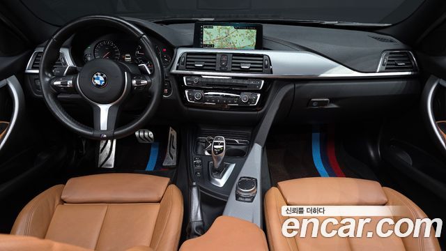 BMW 3-Series 2018 — photo 10