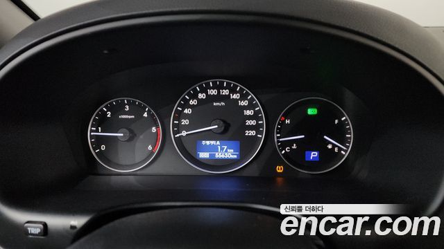 Hyundai Starex 2021 — photo 11