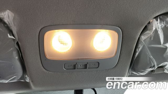 Hyundai Starex 2021 — photo 19