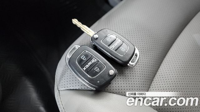 Hyundai Starex 2021 — photo 20