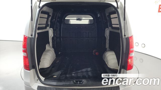 Hyundai Starex 2021 — photo 21