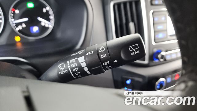 Hyundai Starex 2021 — photo 26