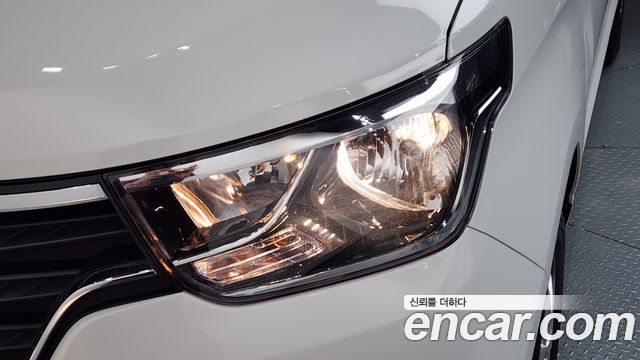 Hyundai Starex 2021 — photo 8
