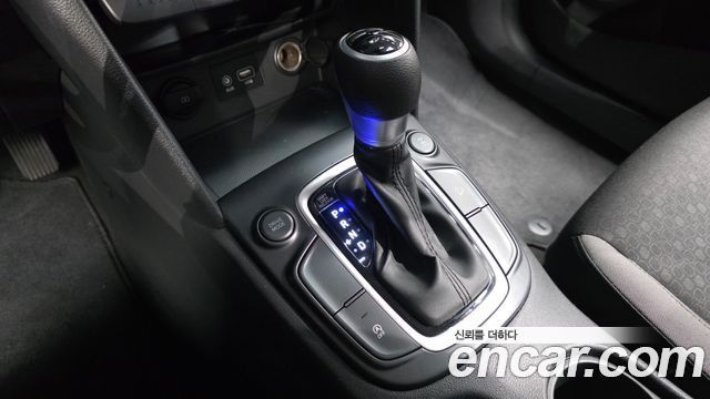 Hyundai Kona 2020 — photo 12