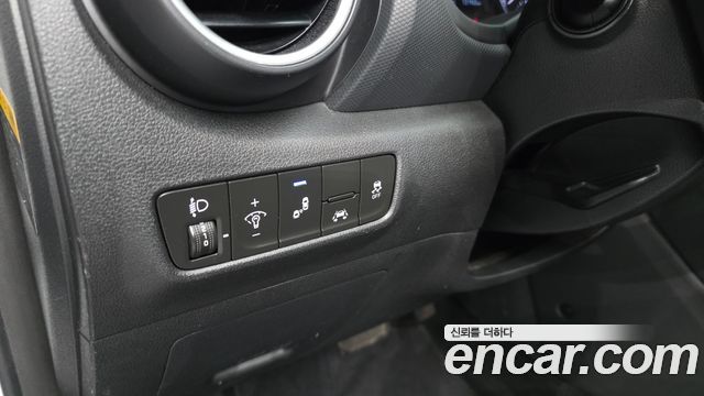 Hyundai Kona 2020 — photo 30