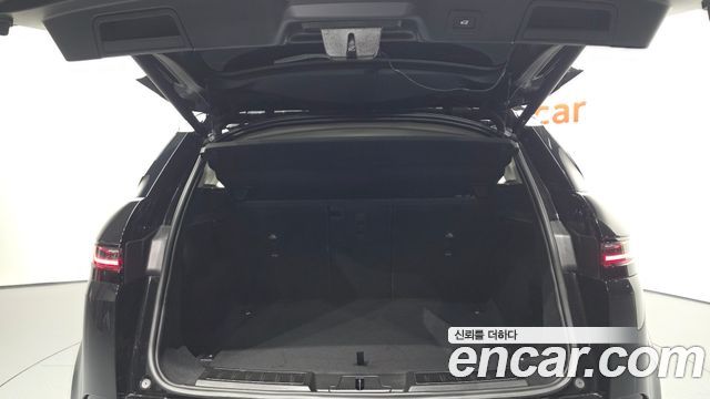 Land Rover Range Rover Evoque 2025 — photo 20
