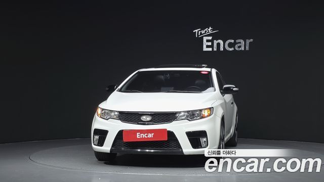 Kia Porte 2010 — photo 3