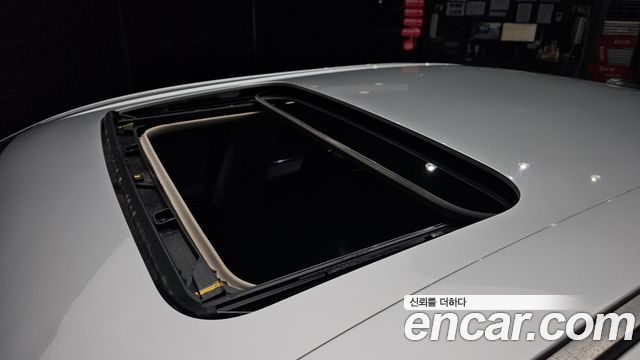 Ford Taurus 2012 — photo 34