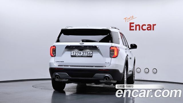 Ford Explorer 2020 — photo 4