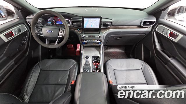 Ford Explorer 2020 — photo 10