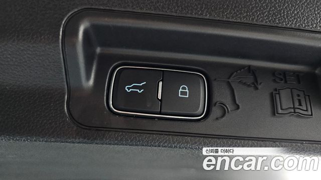 Ford Explorer 2020 — photo 22