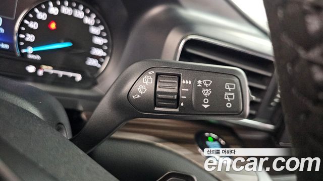 Ford Explorer 2020 — photo 28