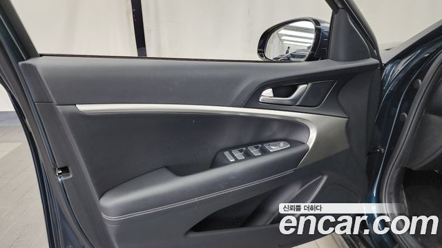Genesis G70 2024 — photo 14