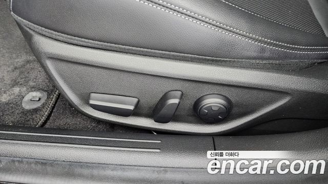 Genesis G70 2024 — photo 31