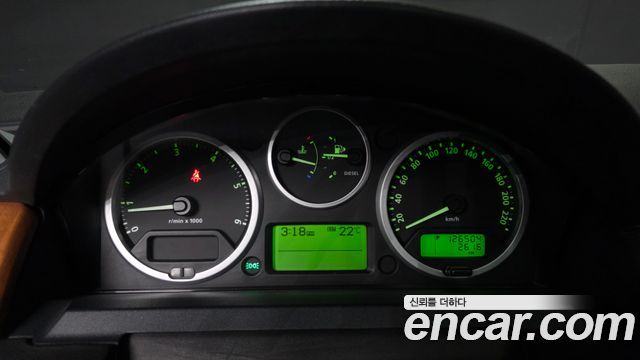 Land Rover Discovery 2008 — photo 8