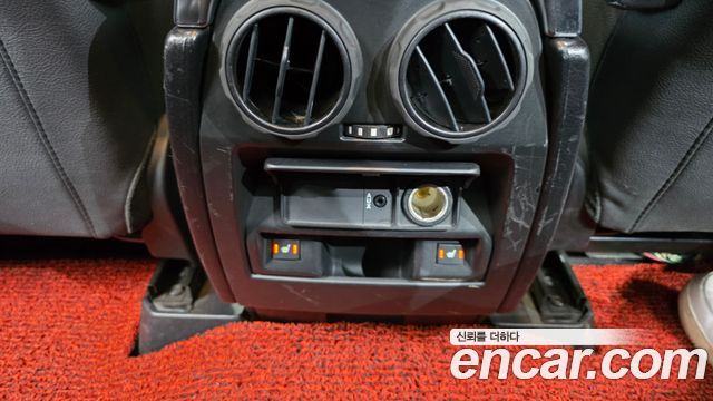 Land Rover Discovery 2008 — photo 19