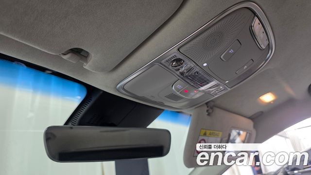Kia K9 2022 — photo 24