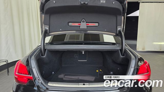 Kia K9 2022 — photo 26