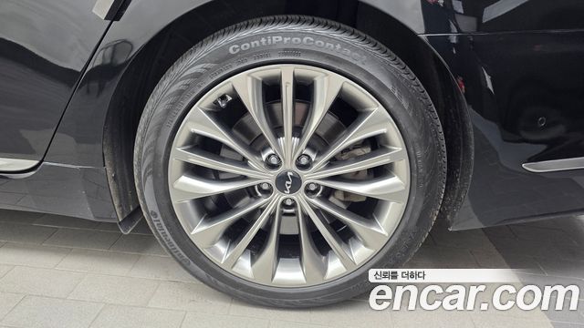 Kia K9 2022 — photo 7