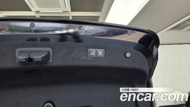Kia K9 2022 — photo 27