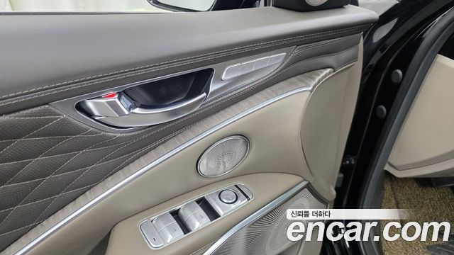 Kia K9 2022 — photo 29