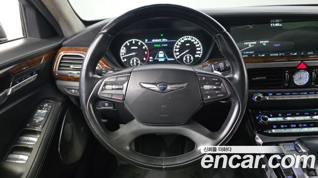 Genesis EQ900 2016 — photo 14