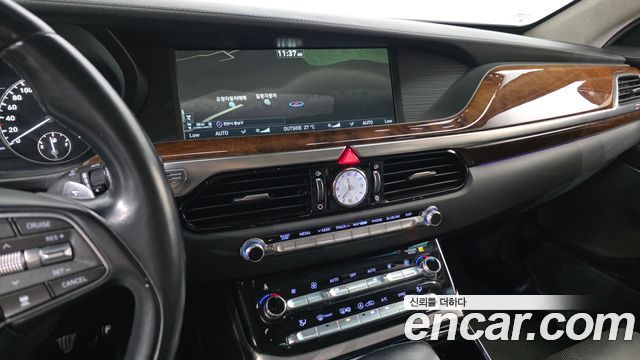 Genesis EQ900 2016 — photo 15