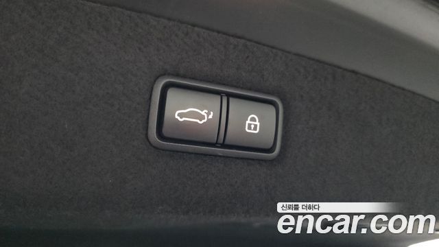 Genesis EQ900 2016 — photo 20