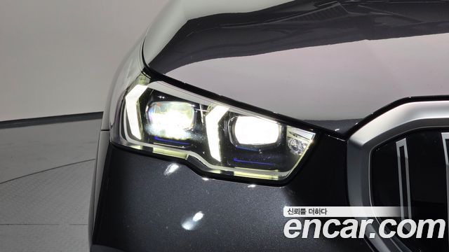 BMW 5-Series 2024 — photo 8