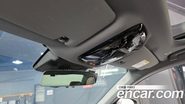 BMW 5-Series 2024 — photo 29