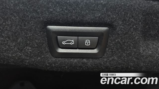 BMW 5-Series 2024 — photo 32