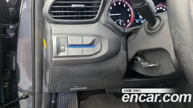 Hyundai Veloster 2018 — photo 15