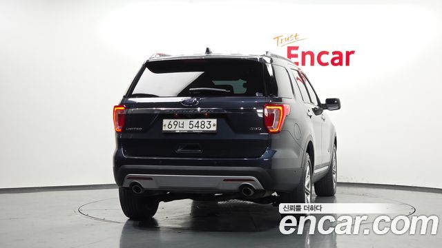 Ford Explorer 2017 — photo 4