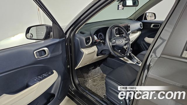 Hyundai Venue 2022 — photo 10