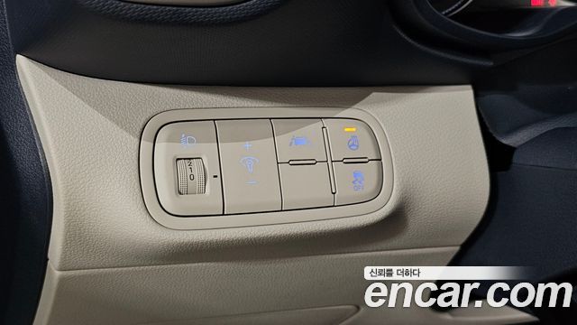 Hyundai Venue 2022 — photo 14