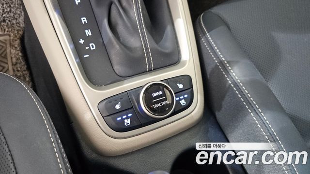 Hyundai Venue 2022 — photo 19