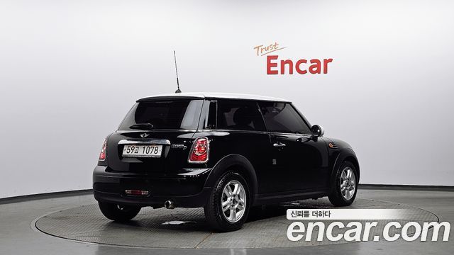 Mini Cooper 2013 — photo 2